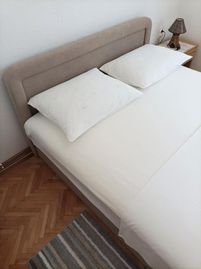 Apartment And Rooms Markovic Senj  Luaran gambar