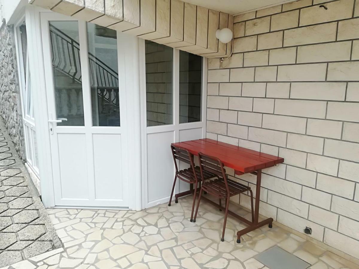 Apartment And Rooms Markovic Senj  Luaran gambar